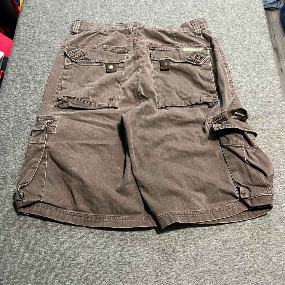 Ecko Unltd Mens Brown Pinstripe Cargo Shorts Size 30 Utility Streetwear Y2K